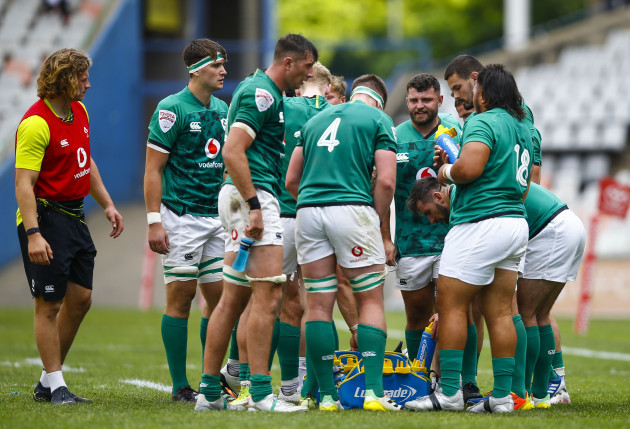 the ireland-team-during-the-water-break